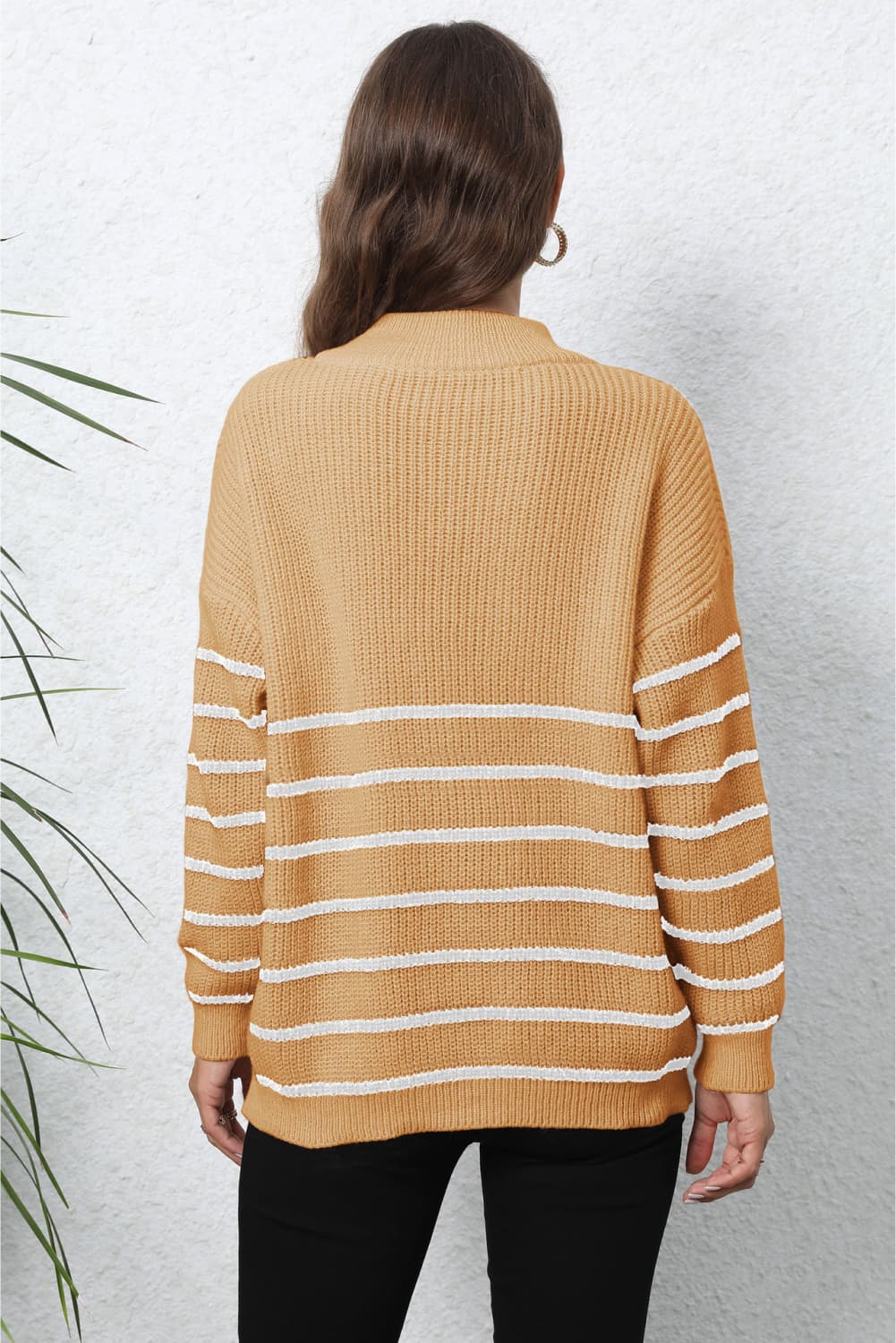 Minimalist Striped Zip Up Sweater - Lylah's